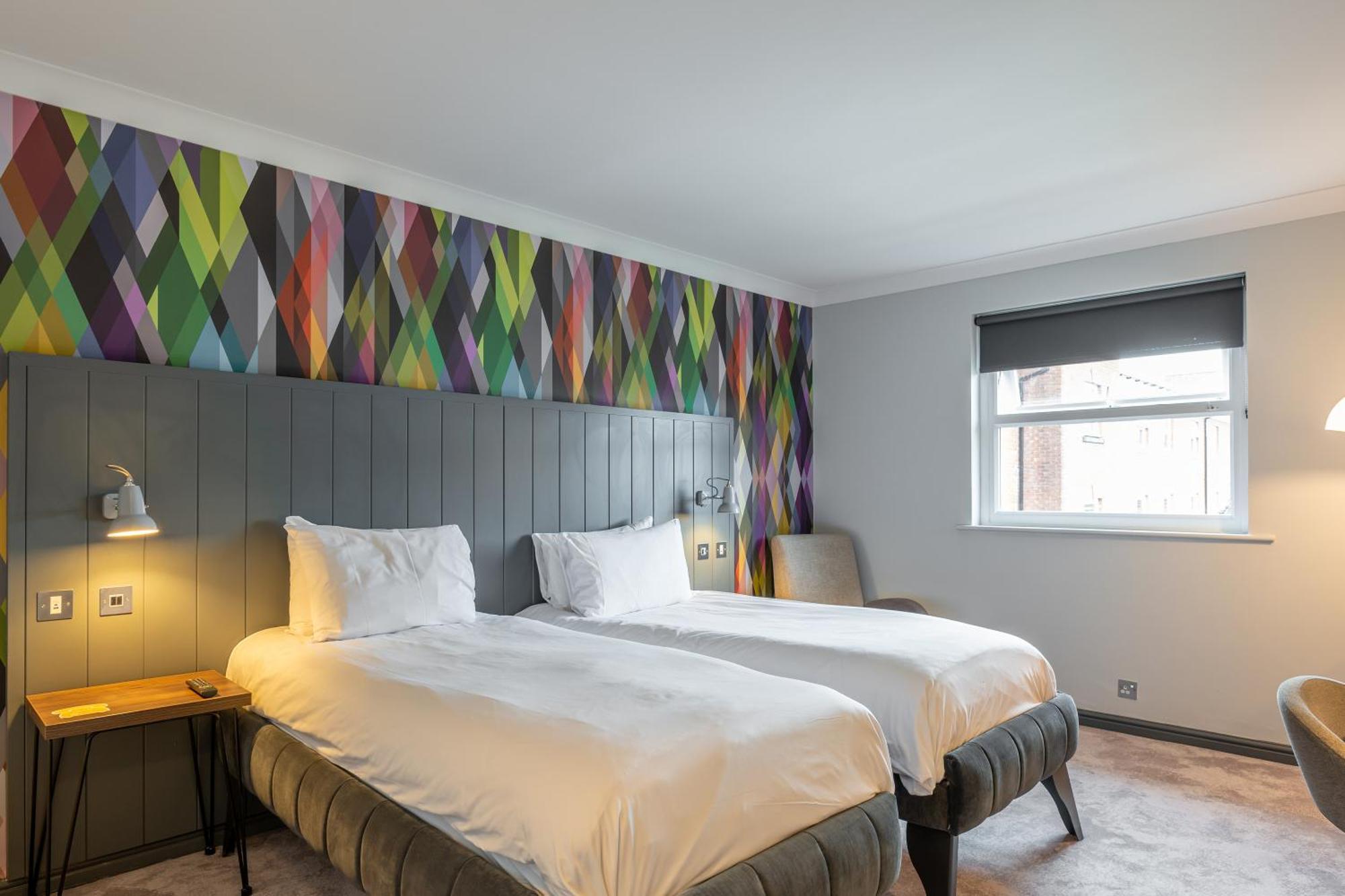 Village Hotel Chester St David'S Ewloe ภายนอก รูปภาพ